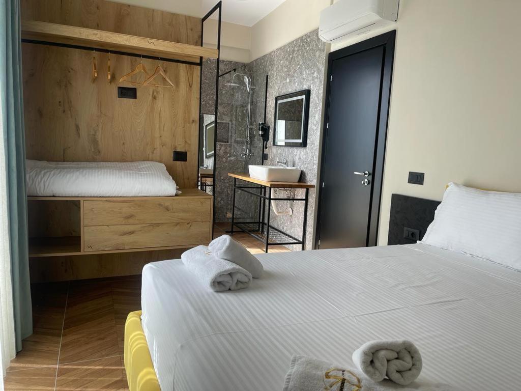 Gogo'S Boutique Hotel Dhërmi 외부 사진