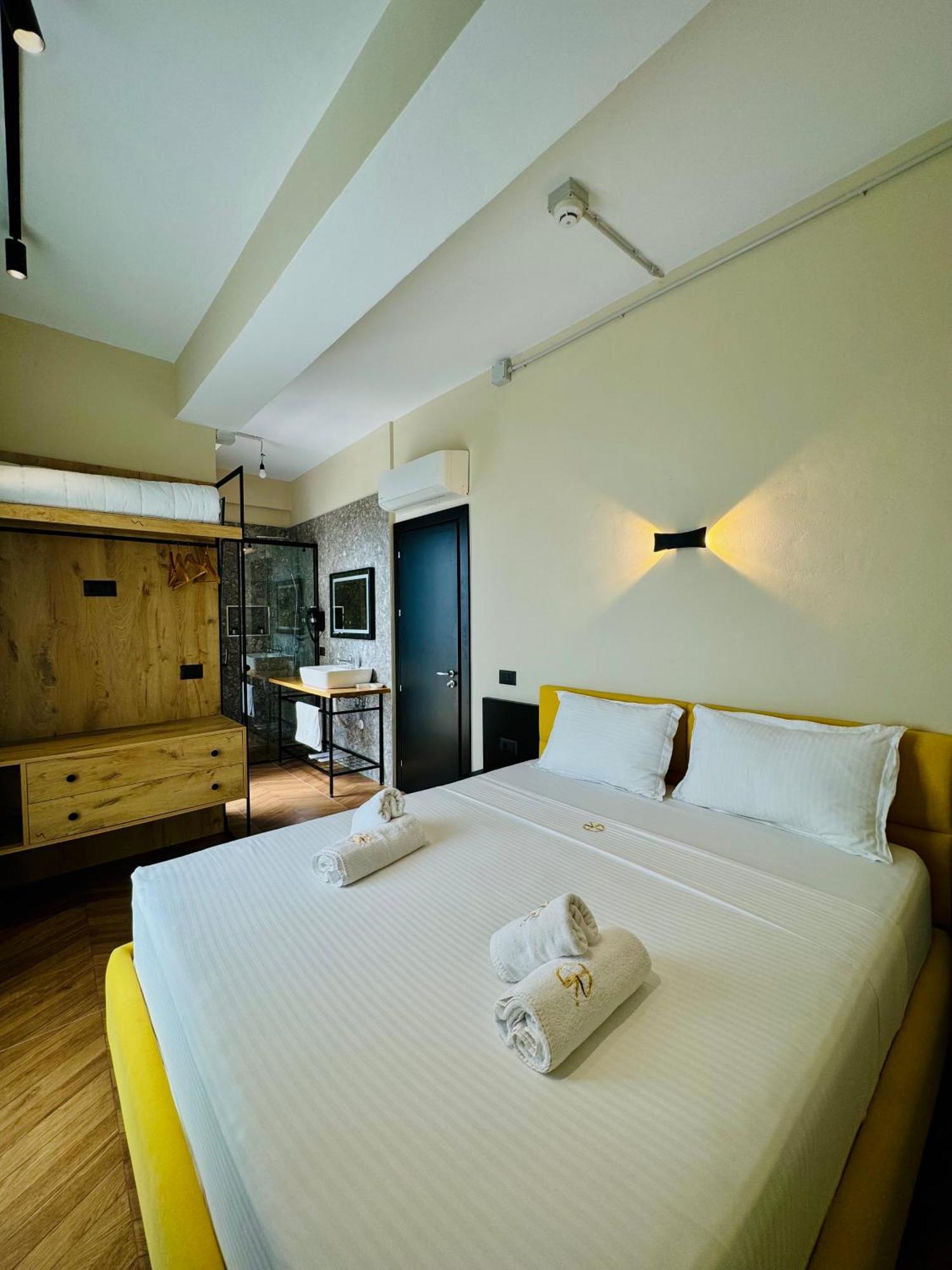 Gogo'S Boutique Hotel Dhërmi 외부 사진